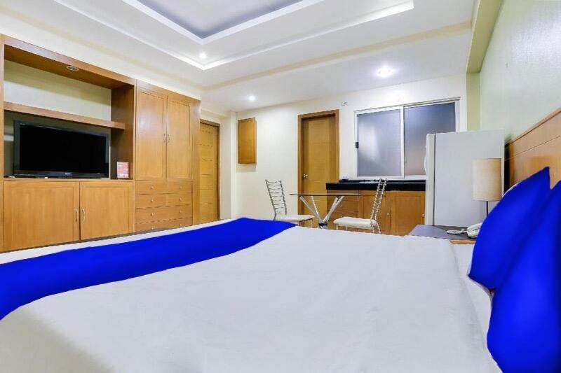 แอลเลย์ 8 Hotel Makati City ภายนอก รูปภาพ