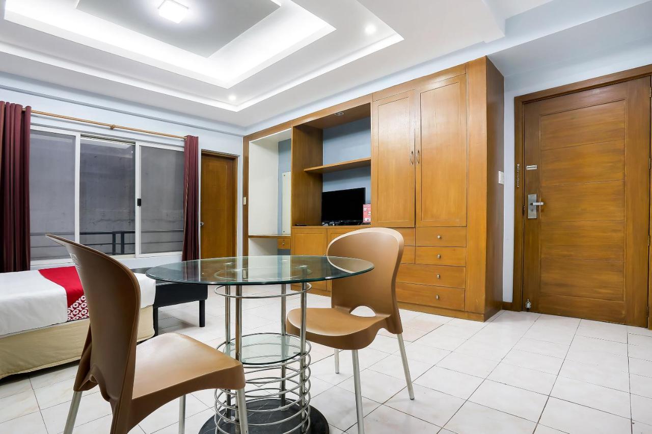 แอลเลย์ 8 Hotel Makati City ภายนอก รูปภาพ